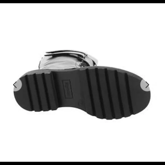 BRAND NEW UNUSED BLACK LACE UP BOOTS Size 8W - Picture 3 of 3